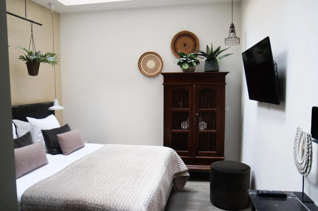 Hotel Dwars 암스테르담